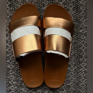 🤎 Reef - Cushion Vista 🤎